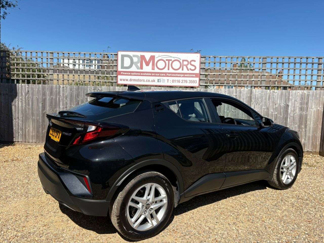 2023 TOYOTA C-HR 2023 TOYOTA C-HR