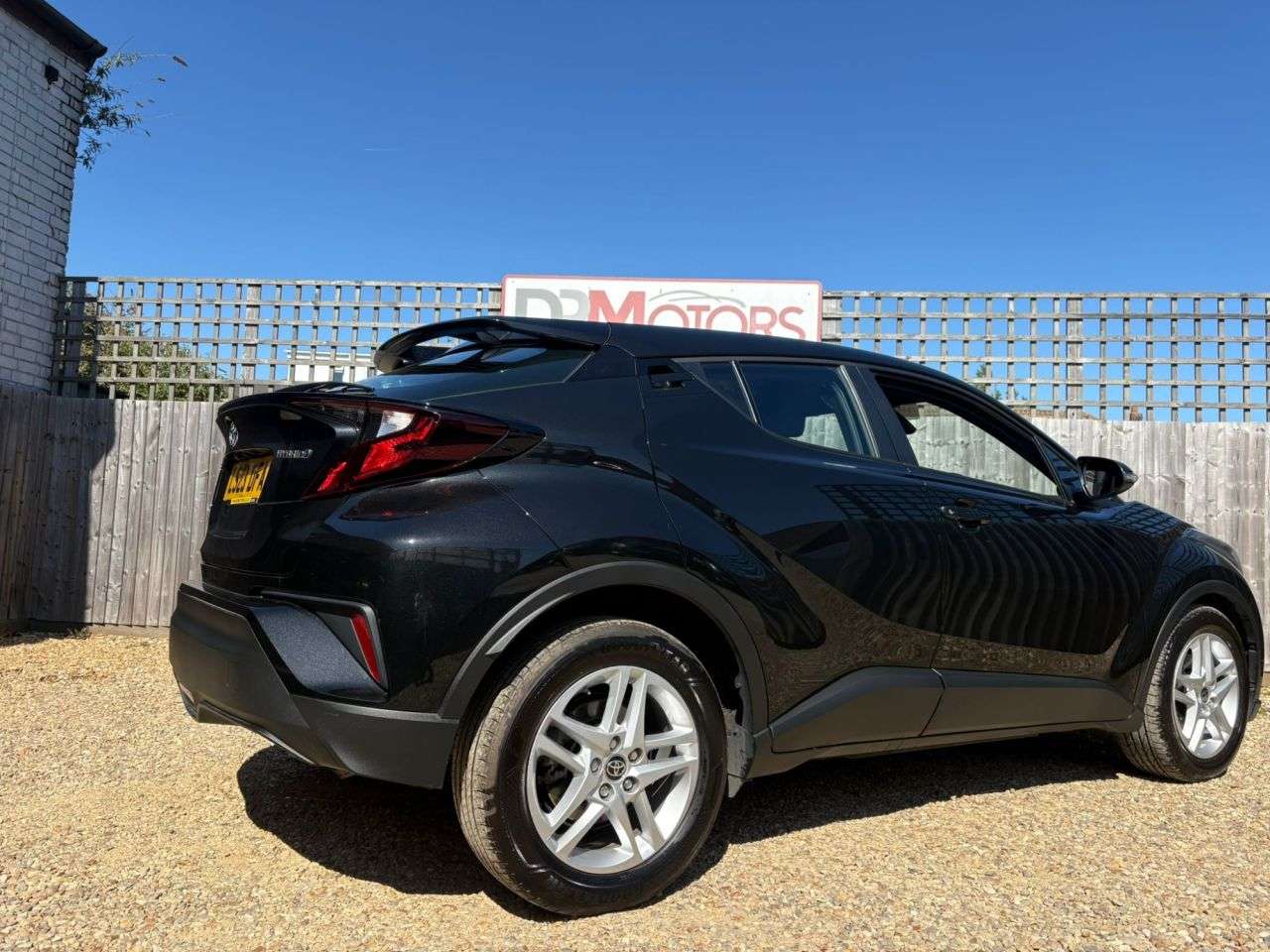 2023 TOYOTA C-HR 2023 TOYOTA C-HR