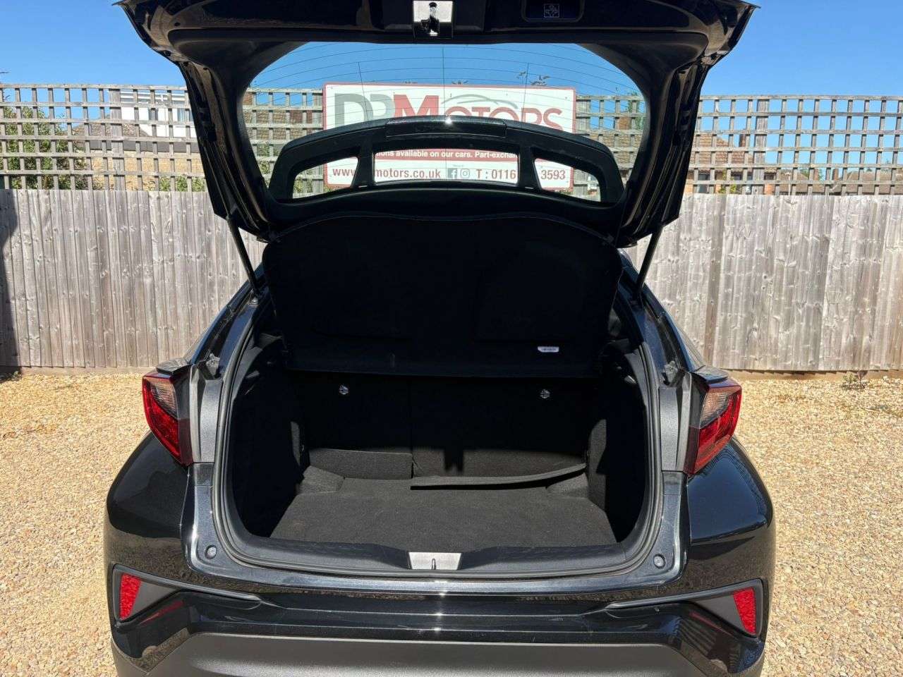 2023 TOYOTA C-HR 2023 TOYOTA C-HR