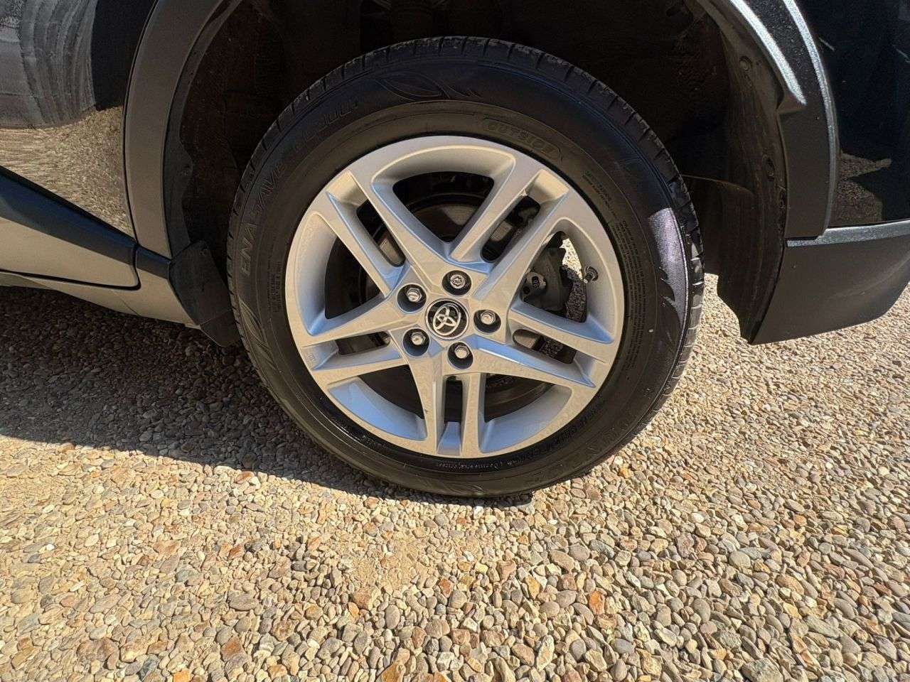 2023 TOYOTA C-HR 2023 TOYOTA C-HR