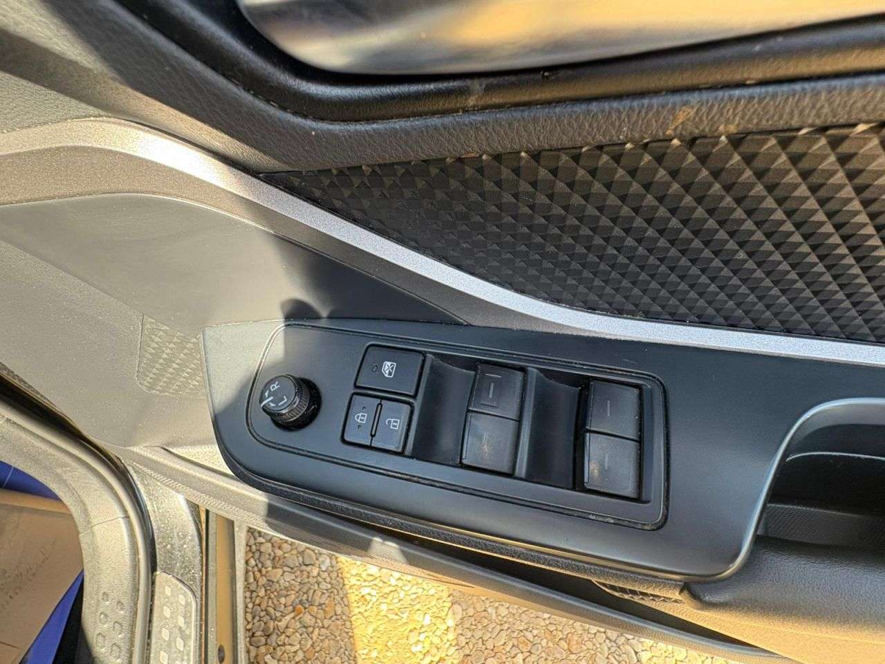 2023 TOYOTA C-HR 2023 TOYOTA C-HR