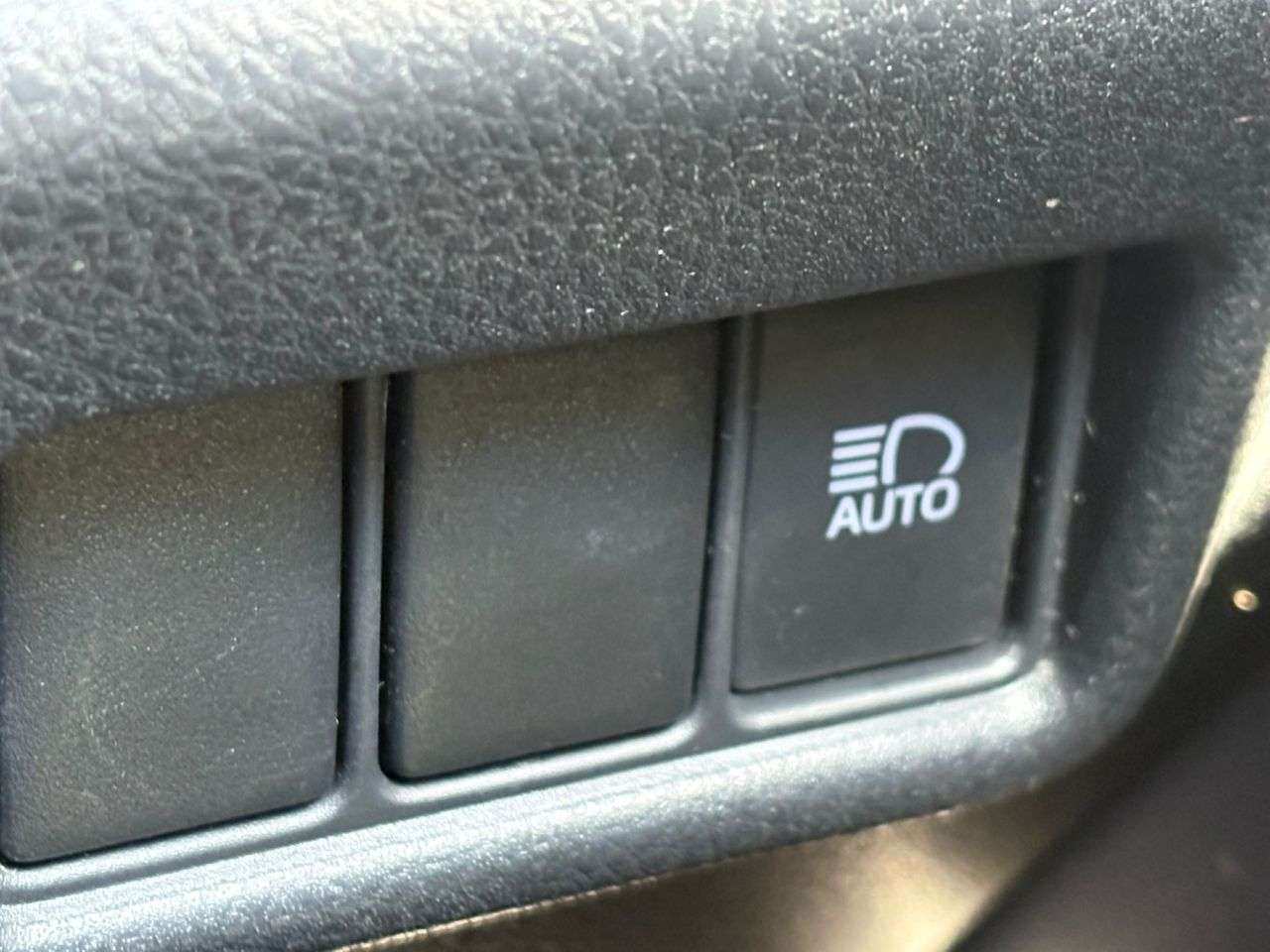 2023 TOYOTA C-HR 2023 TOYOTA C-HR