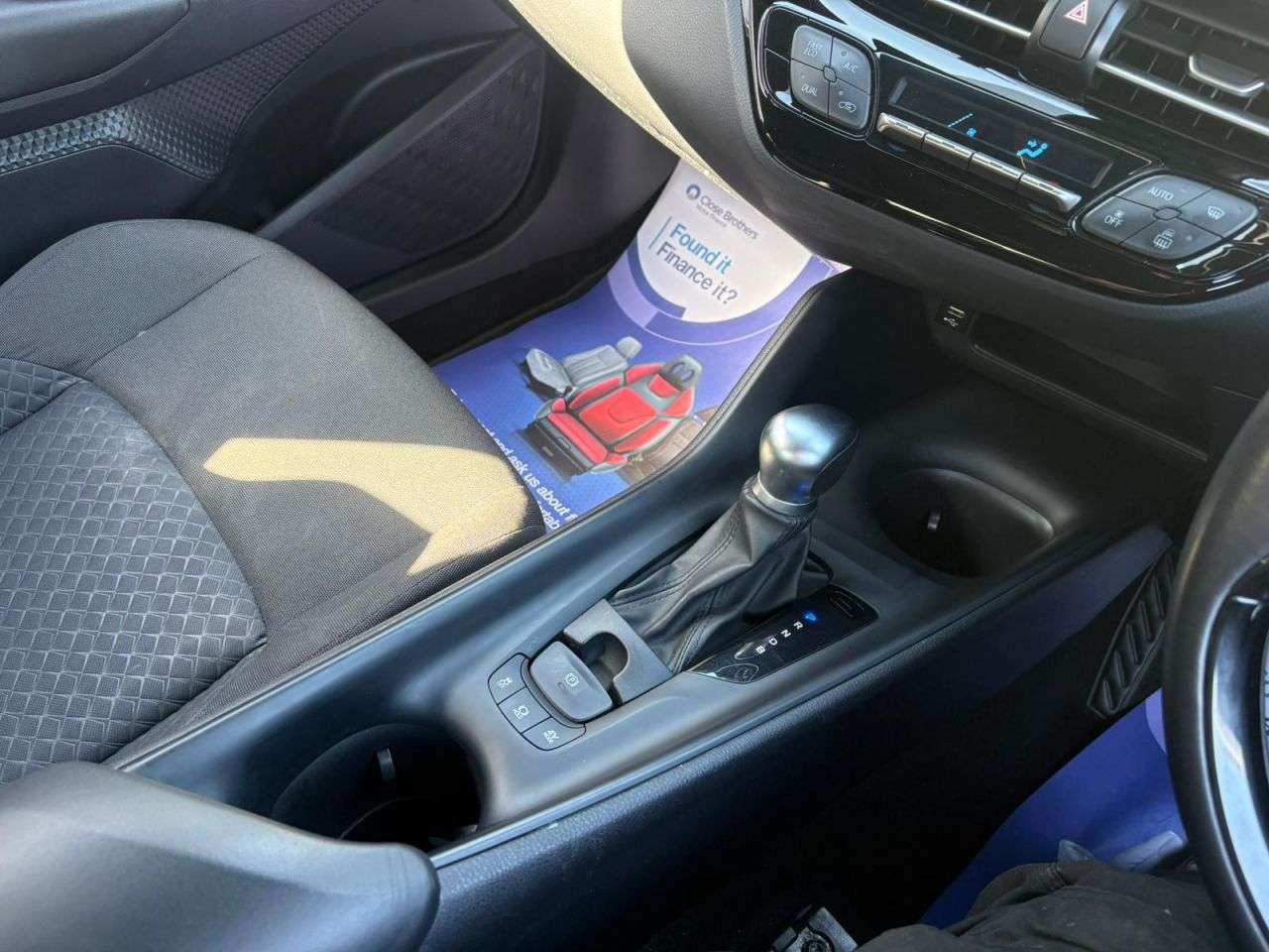 2021 TOYOTA C-HR 2021 TOYOTA C-HR