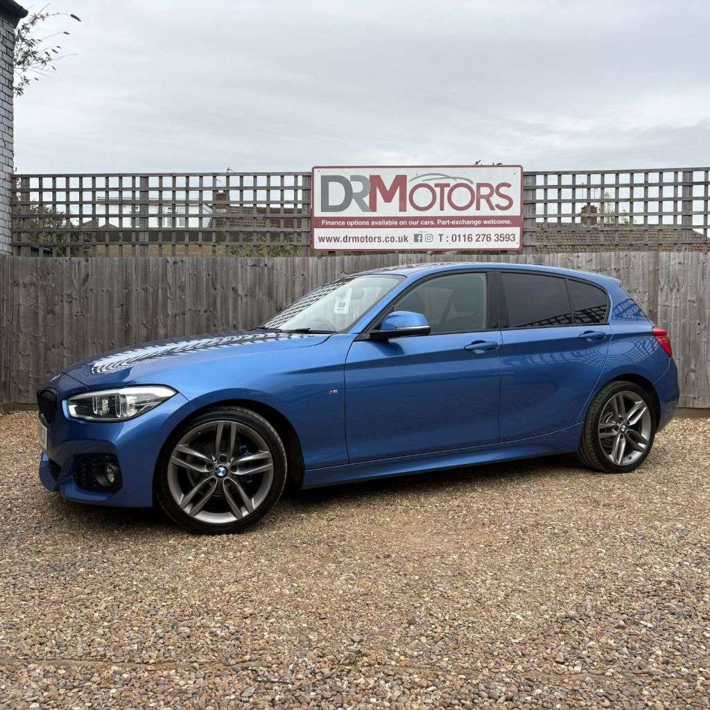 A 2018 BMW 1 SERIES 1.5 116d M Sport Hatchback 5dr Diesel Auto Euro 6 (s/s) (116 ps) SAT NAV+ H A 2018 BMW 1 SERIES 1.5 116d M Sport Hatchback 5dr Diesel Auto Euro 6 (s/s) (116 ps) SAT NAV+ H
