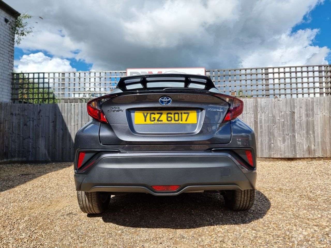 2023 TOYOTA C-HR 2023 TOYOTA C-HR