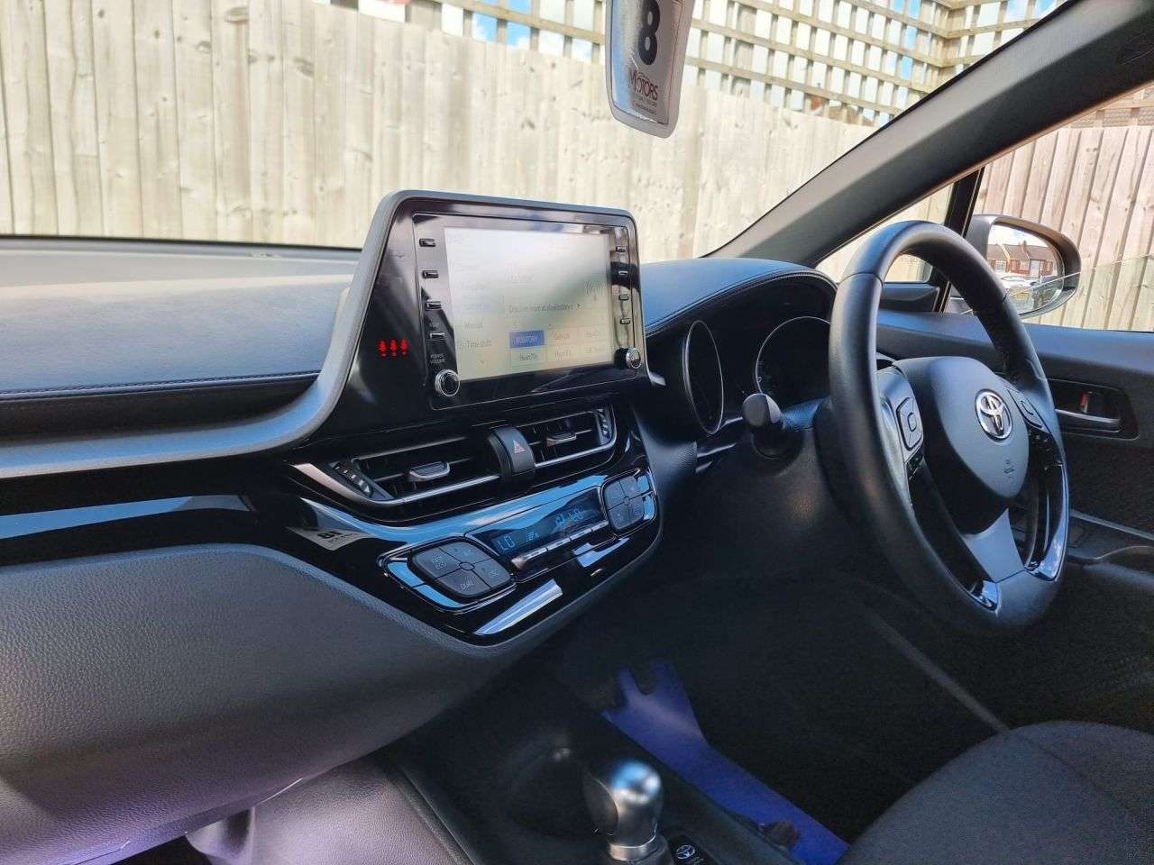 2023 TOYOTA C-HR 2023 TOYOTA C-HR