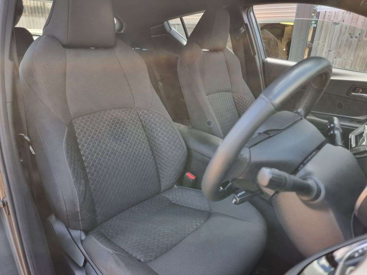 2023 TOYOTA C-HR 2023 TOYOTA C-HR