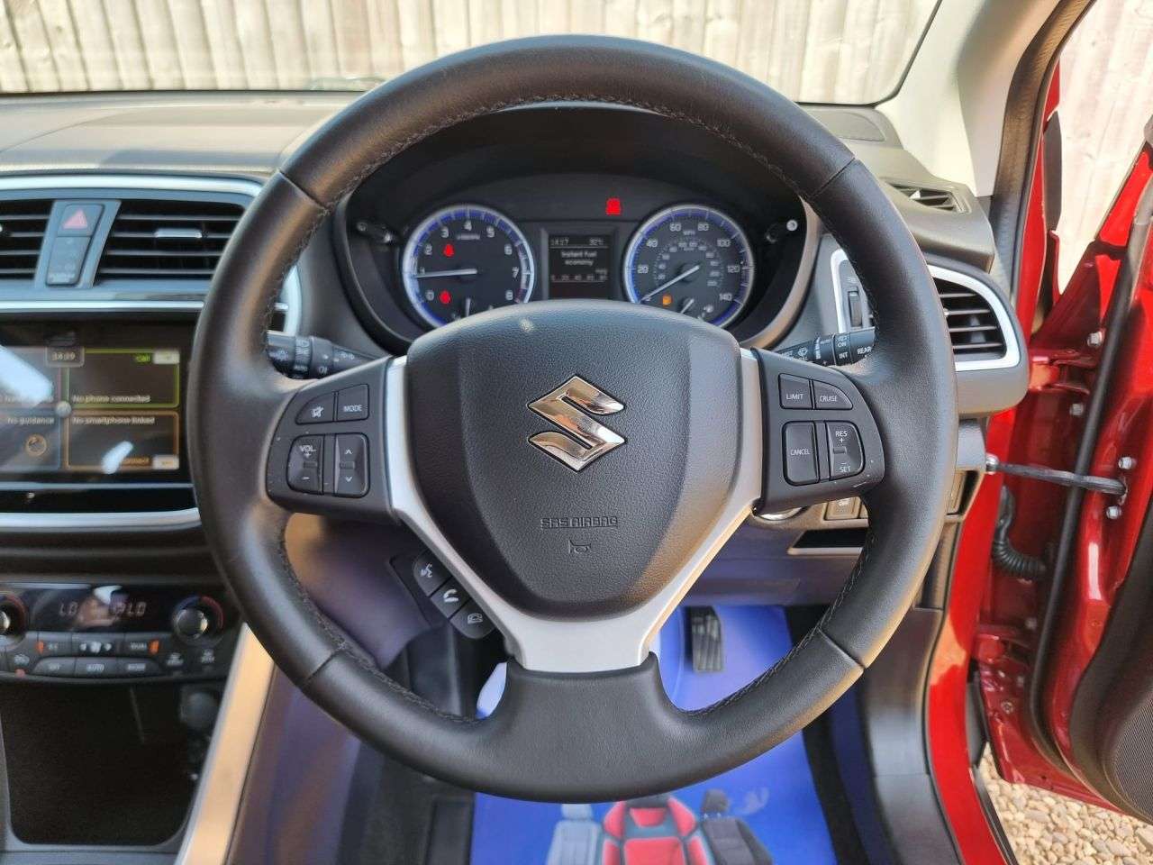 2018 SUZUKI SX4 S-CROSS 2018 SUZUKI SX4 S-CROSS
