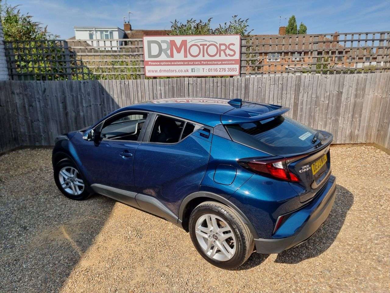 2023 TOYOTA C-HR 2023 TOYOTA C-HR