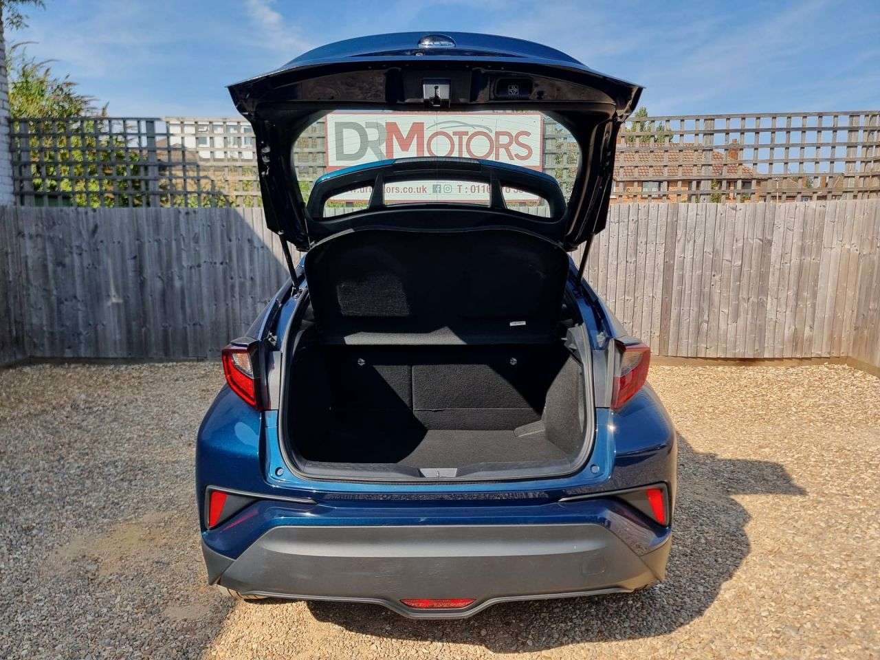 2023 TOYOTA C-HR 2023 TOYOTA C-HR