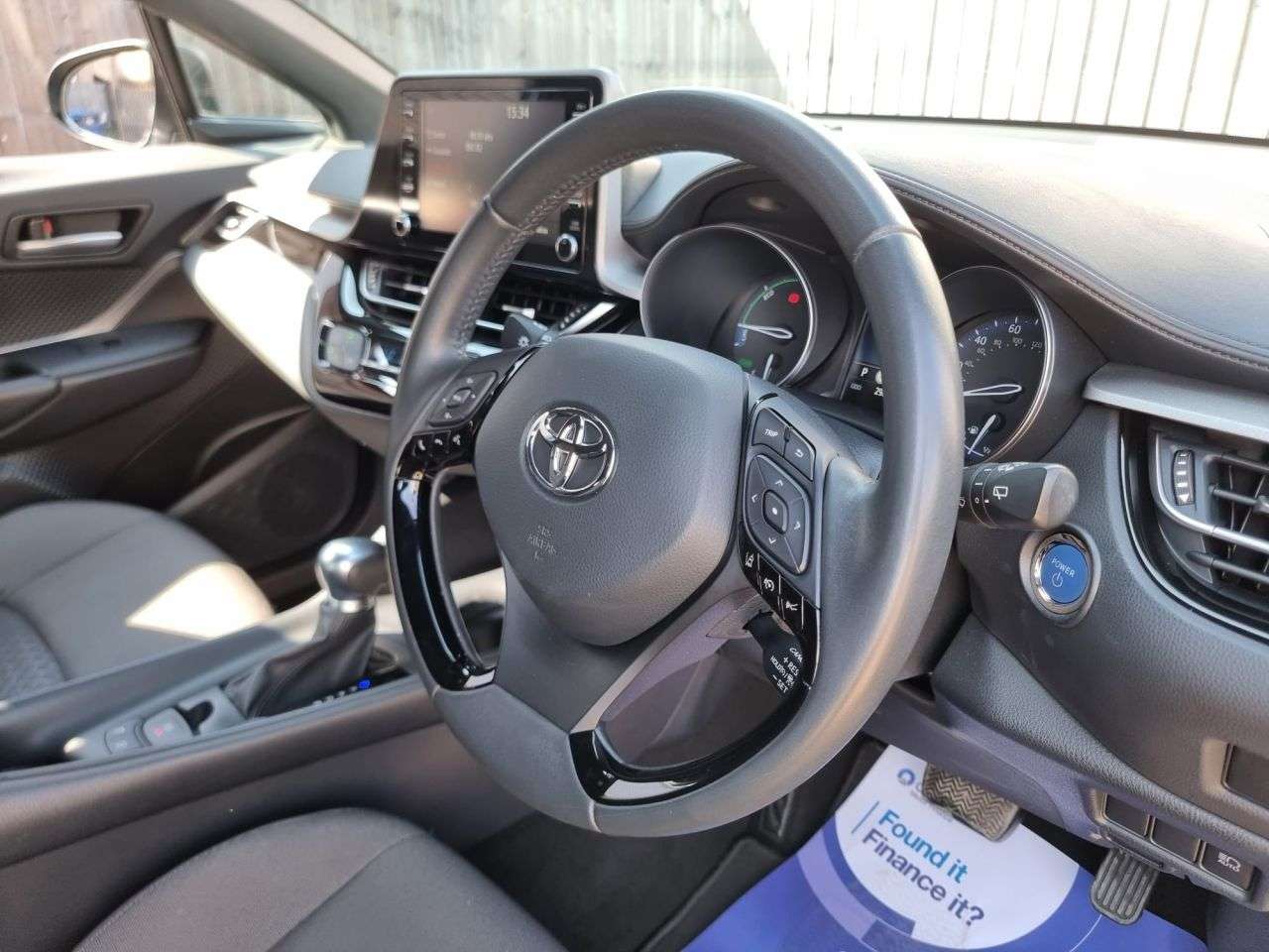 2023 TOYOTA C-HR 2023 TOYOTA C-HR