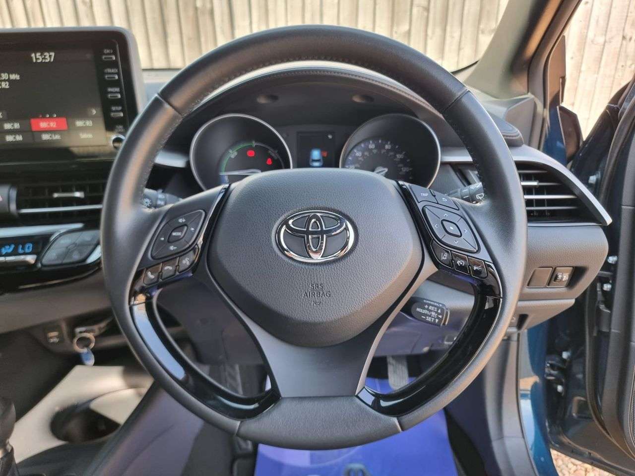 2023 TOYOTA C-HR 2023 TOYOTA C-HR