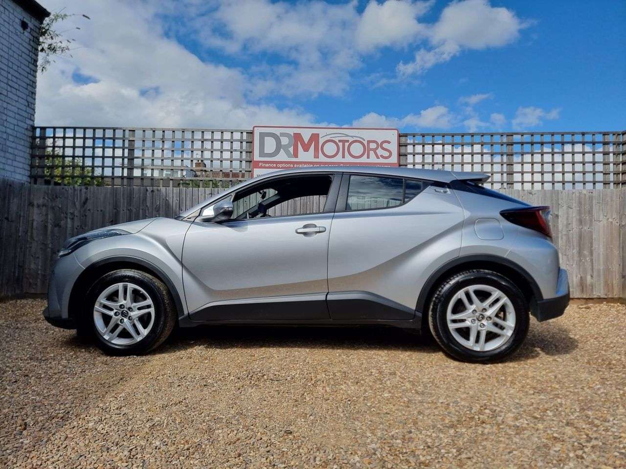2023 TOYOTA C-HR 2023 TOYOTA C-HR