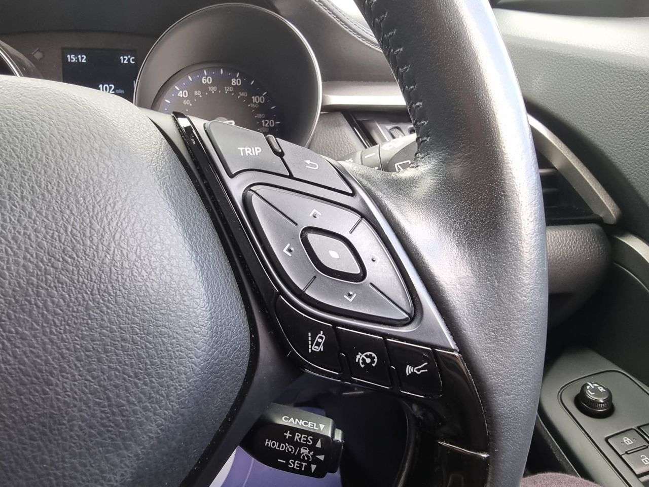 2023 TOYOTA C-HR 2023 TOYOTA C-HR