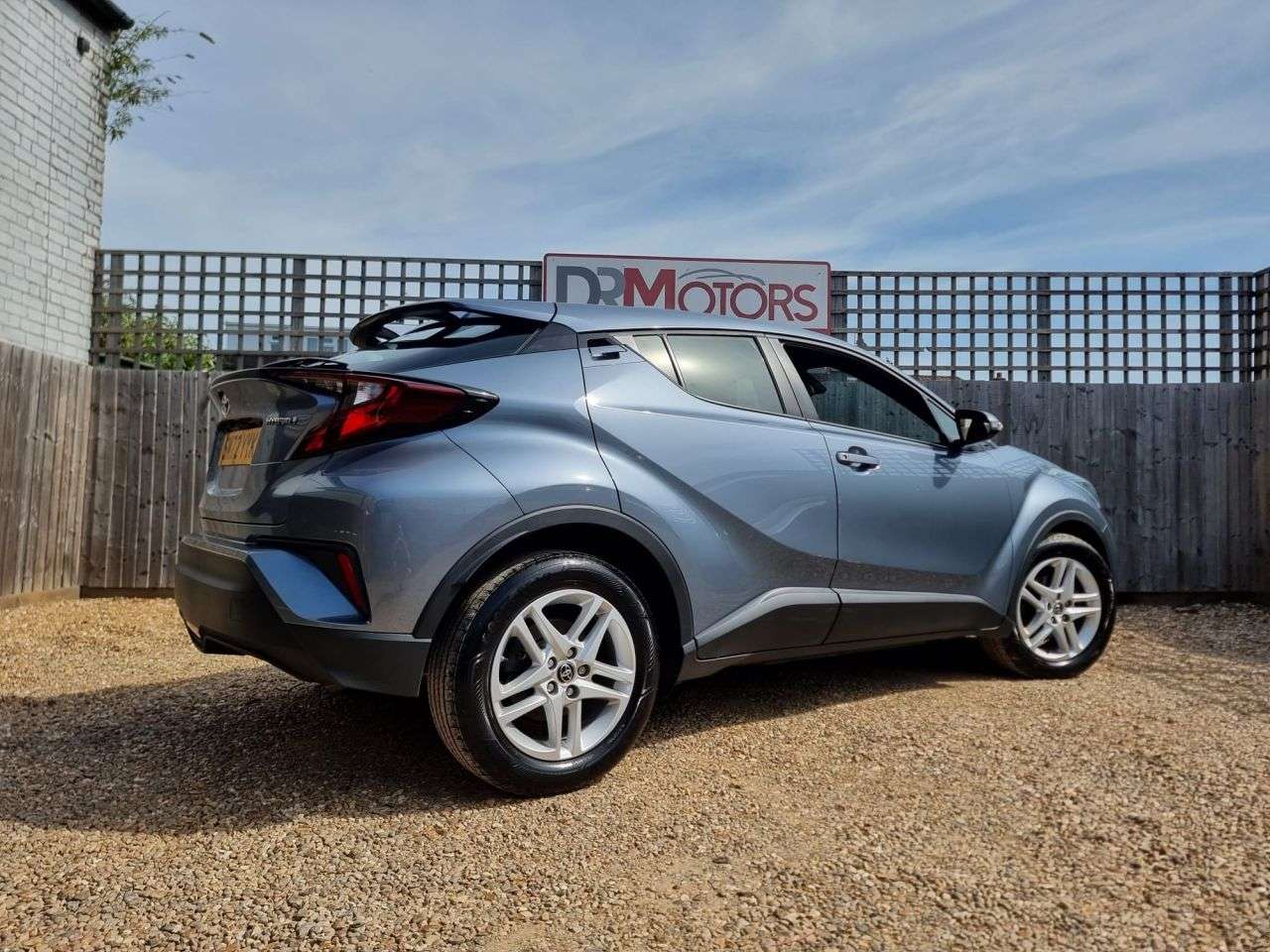2023 TOYOTA C-HR 2023 TOYOTA C-HR