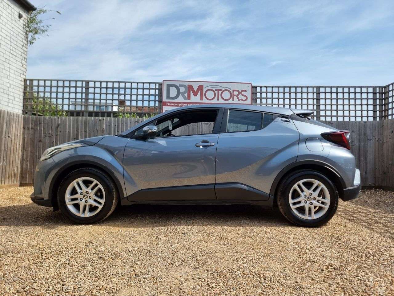 2023 TOYOTA C-HR 2023 TOYOTA C-HR