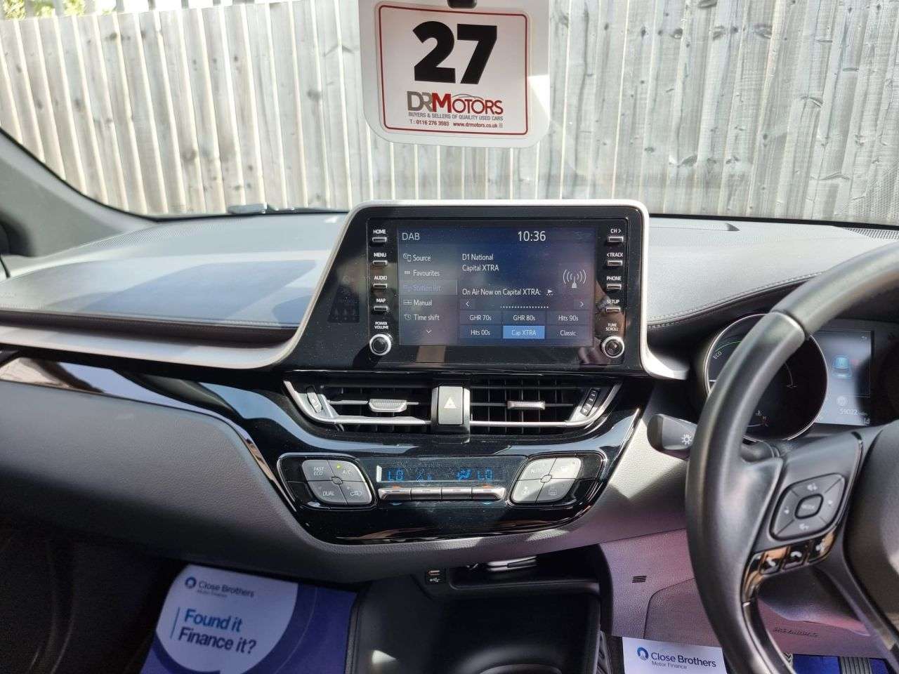 2023 TOYOTA C-HR 2023 TOYOTA C-HR
