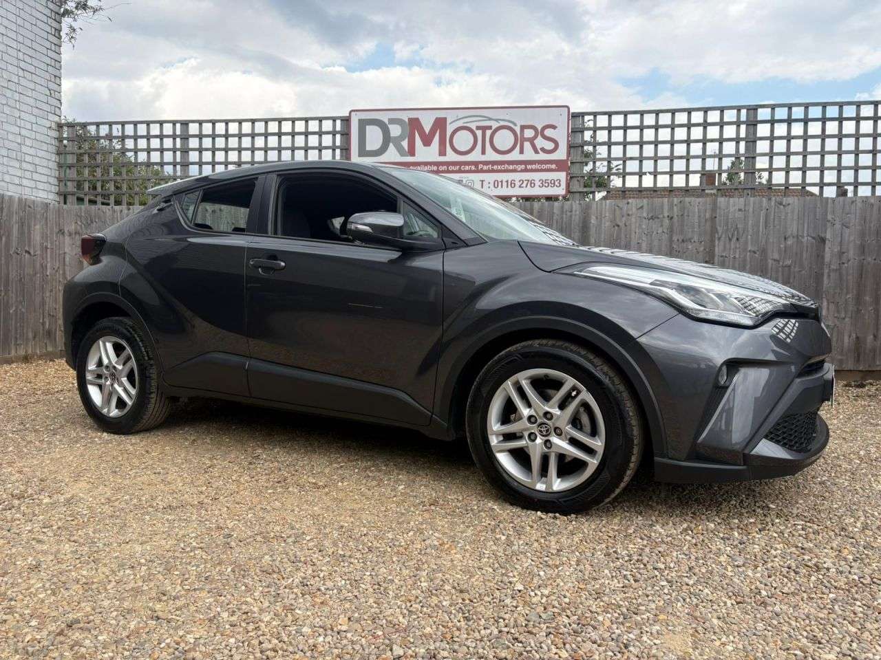 2023 TOYOTA C-HR 2023 TOYOTA C-HR