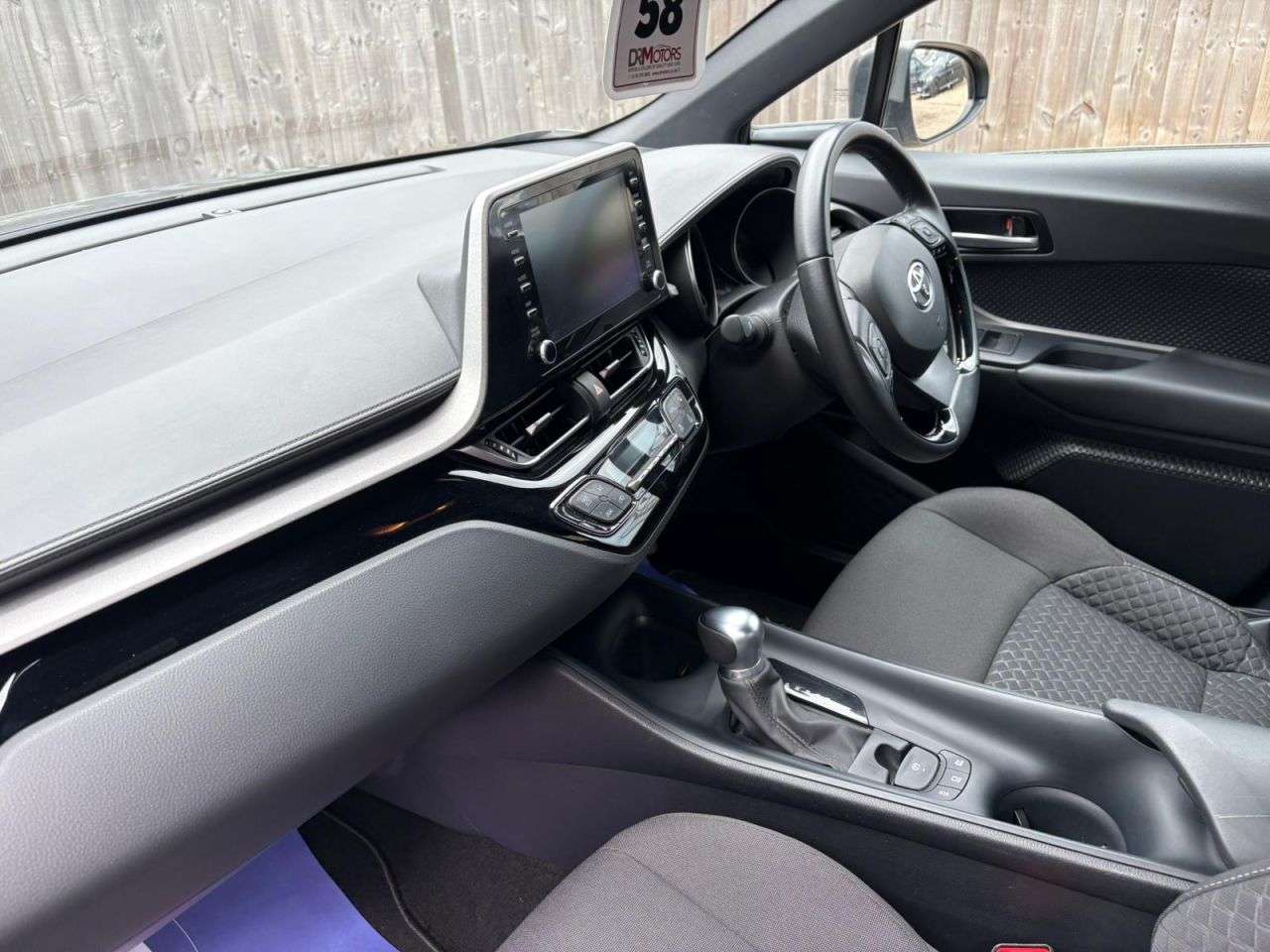 2023 TOYOTA C-HR 2023 TOYOTA C-HR