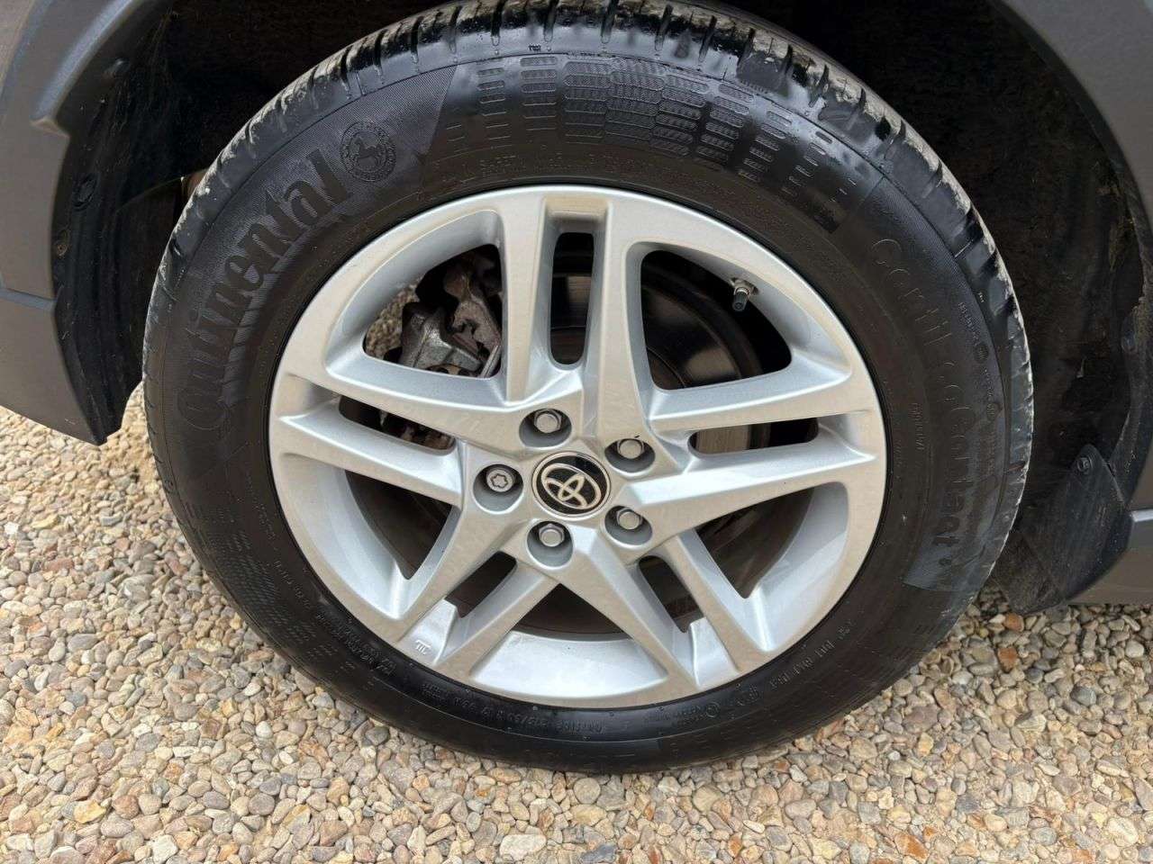 2023 TOYOTA C-HR 2023 TOYOTA C-HR