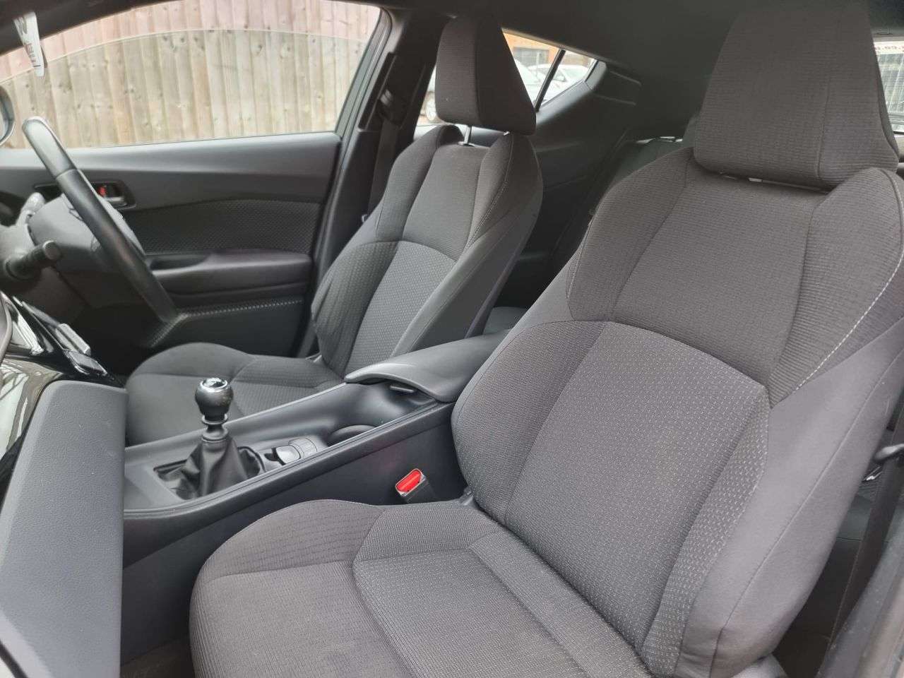 2018 TOYOTA C-HR 2018 TOYOTA C-HR