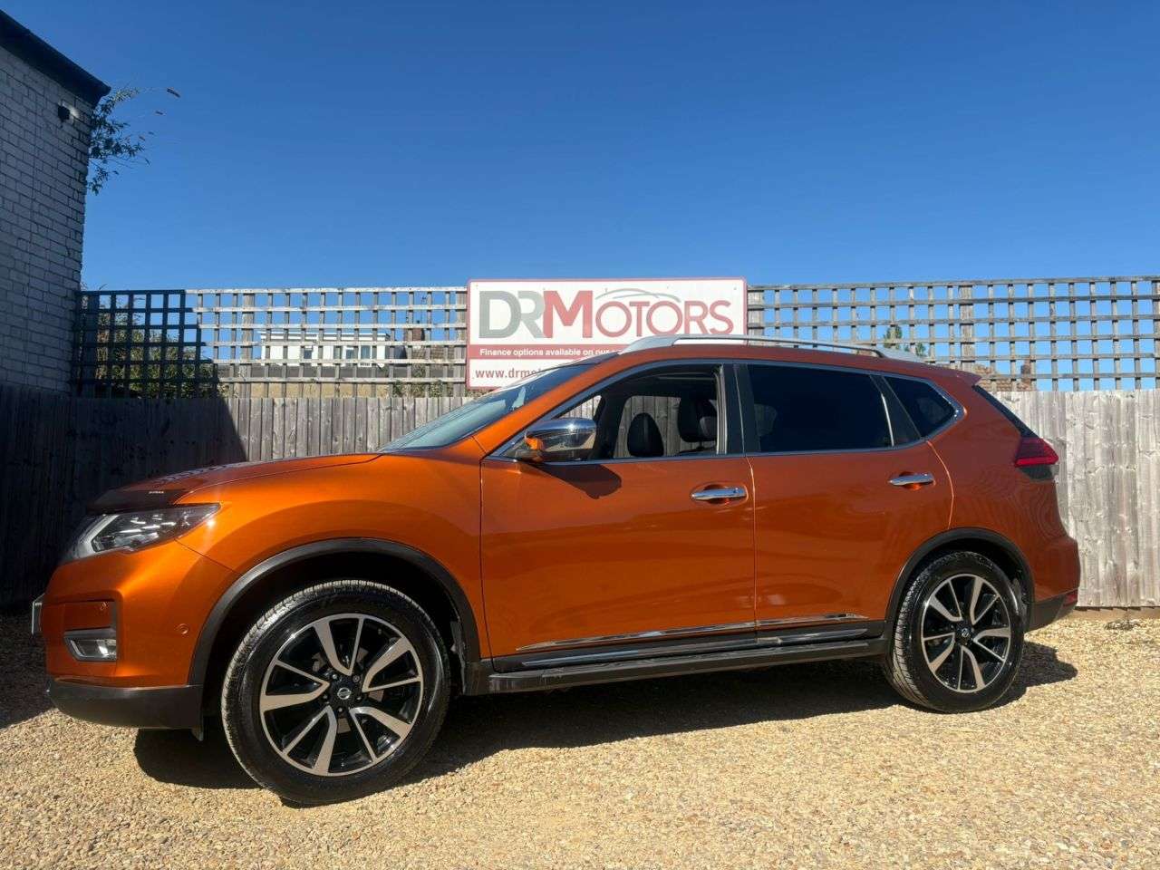 A 2019 NISSAN X-TRAIL 1.3 DIG-T Tekna SUV 5dr Petrol DCT Auto Euro 6 (s/s) (160 ps) SAT NAV+ R/CA A 2019 NISSAN X-TRAIL 1.3 DIG-T Tekna SUV 5dr Petrol DCT Auto Euro 6 (s/s) (160 ps) SAT NAV+ R/CA