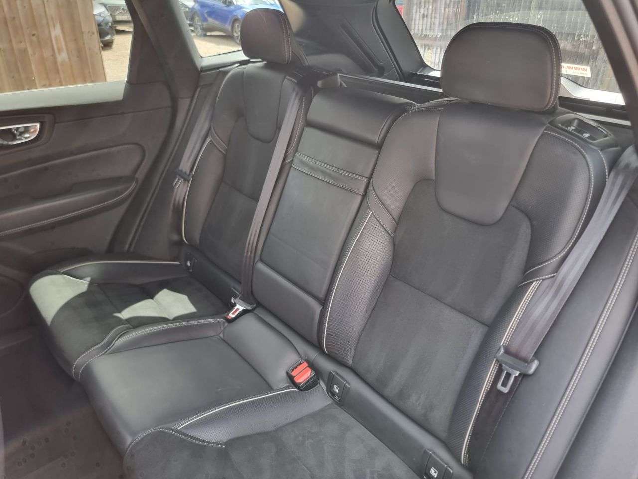 2019 VOLVO XC60 2019 VOLVO XC60