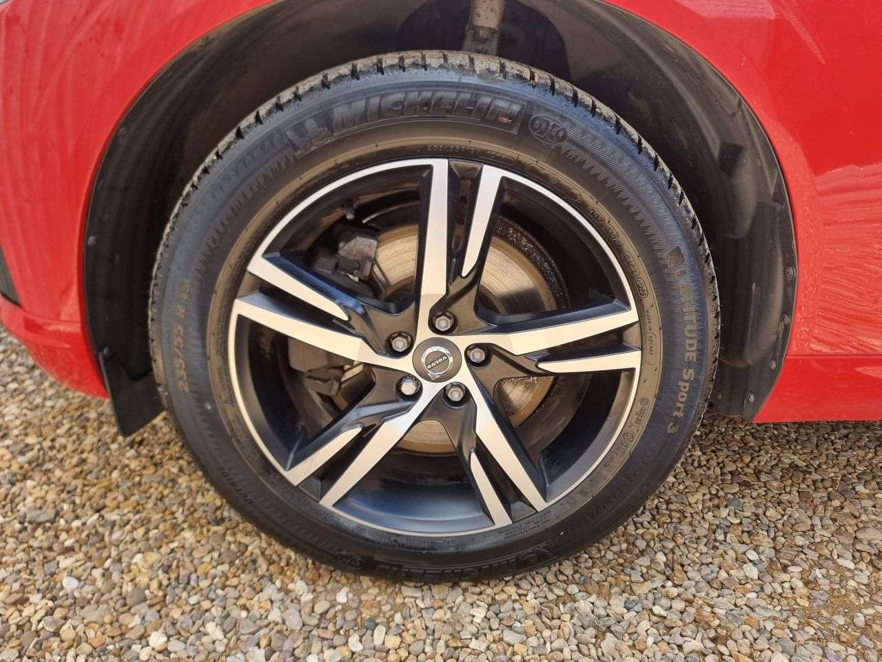 2019 VOLVO XC60 2019 VOLVO XC60