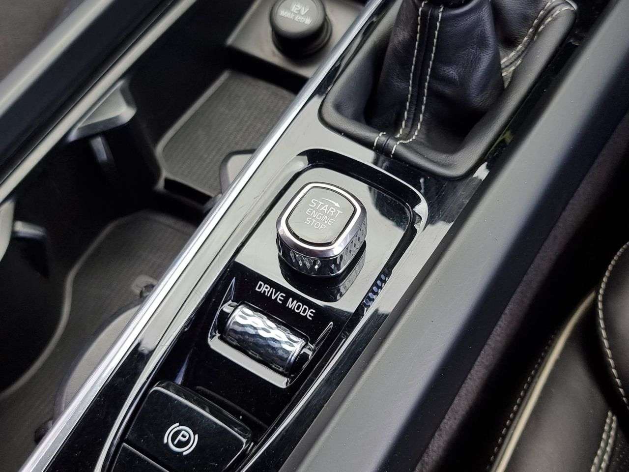 2019 VOLVO XC60 2019 VOLVO XC60