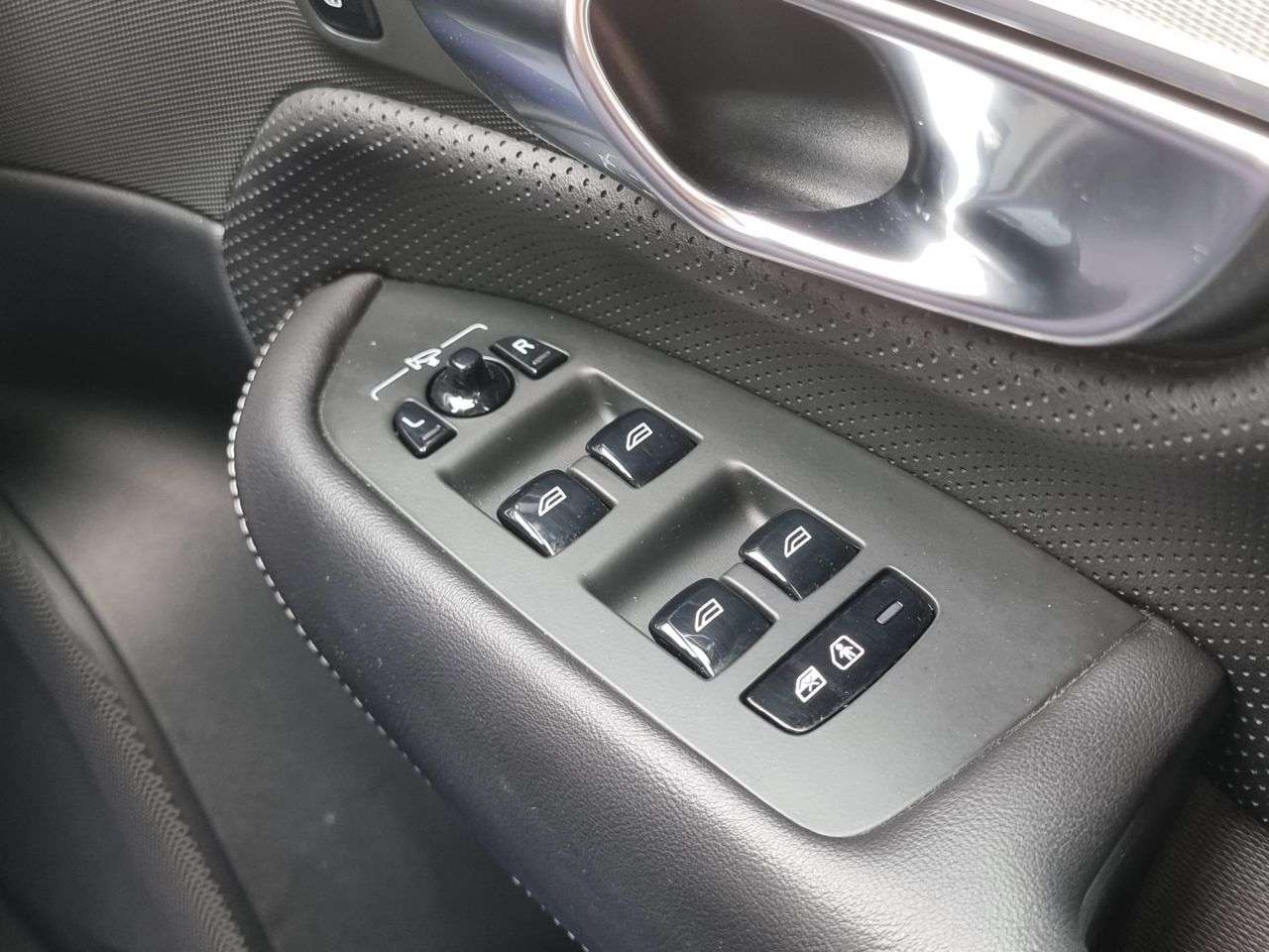 2018 VOLVO XC90 2018 VOLVO XC90