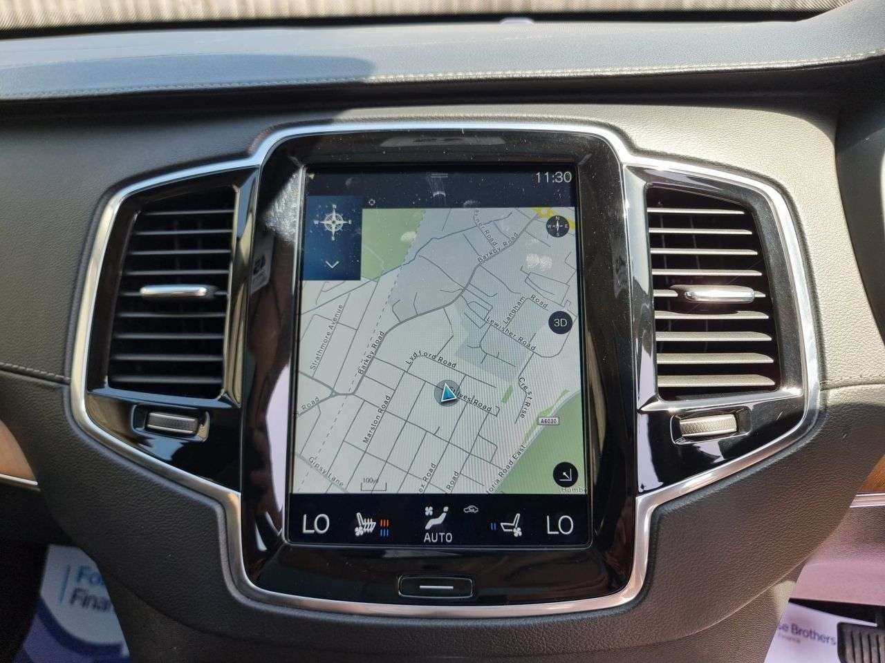 A 2017 VOLVO XC90 2.0h T8 Twin Engine 10.4kWh Inscription Pro SUV 5dr Petrol Plug-in Hybrid A A 2017 VOLVO XC90 2.0h T8 Twin Engine 10.4kWh Inscription Pro SUV 5dr Petrol Plug-in Hybrid A