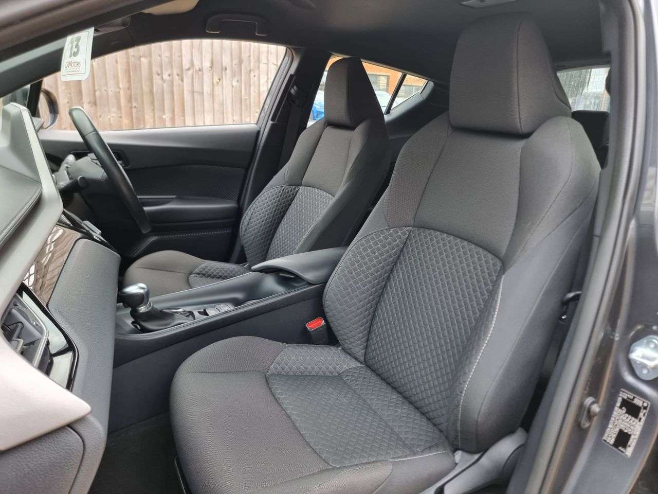 2022 TOYOTA C-HR 2022 TOYOTA C-HR