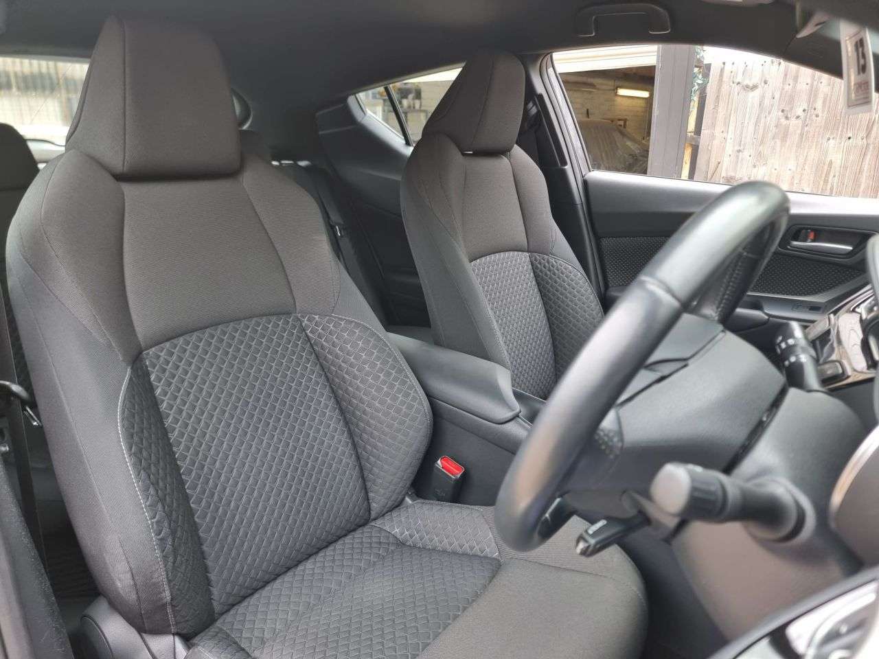 2022 TOYOTA C-HR 2022 TOYOTA C-HR