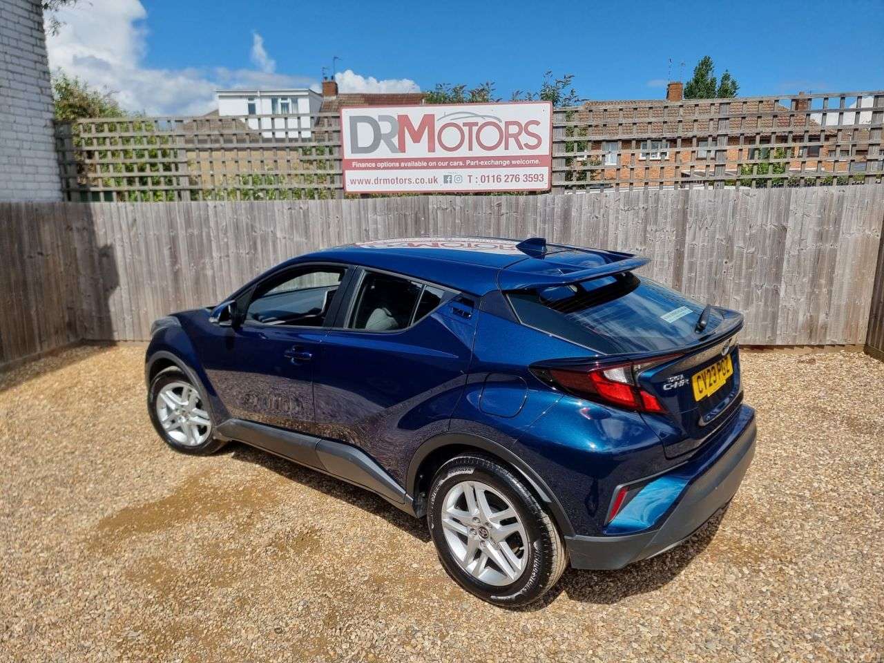 2023 TOYOTA C-HR 2023 TOYOTA C-HR