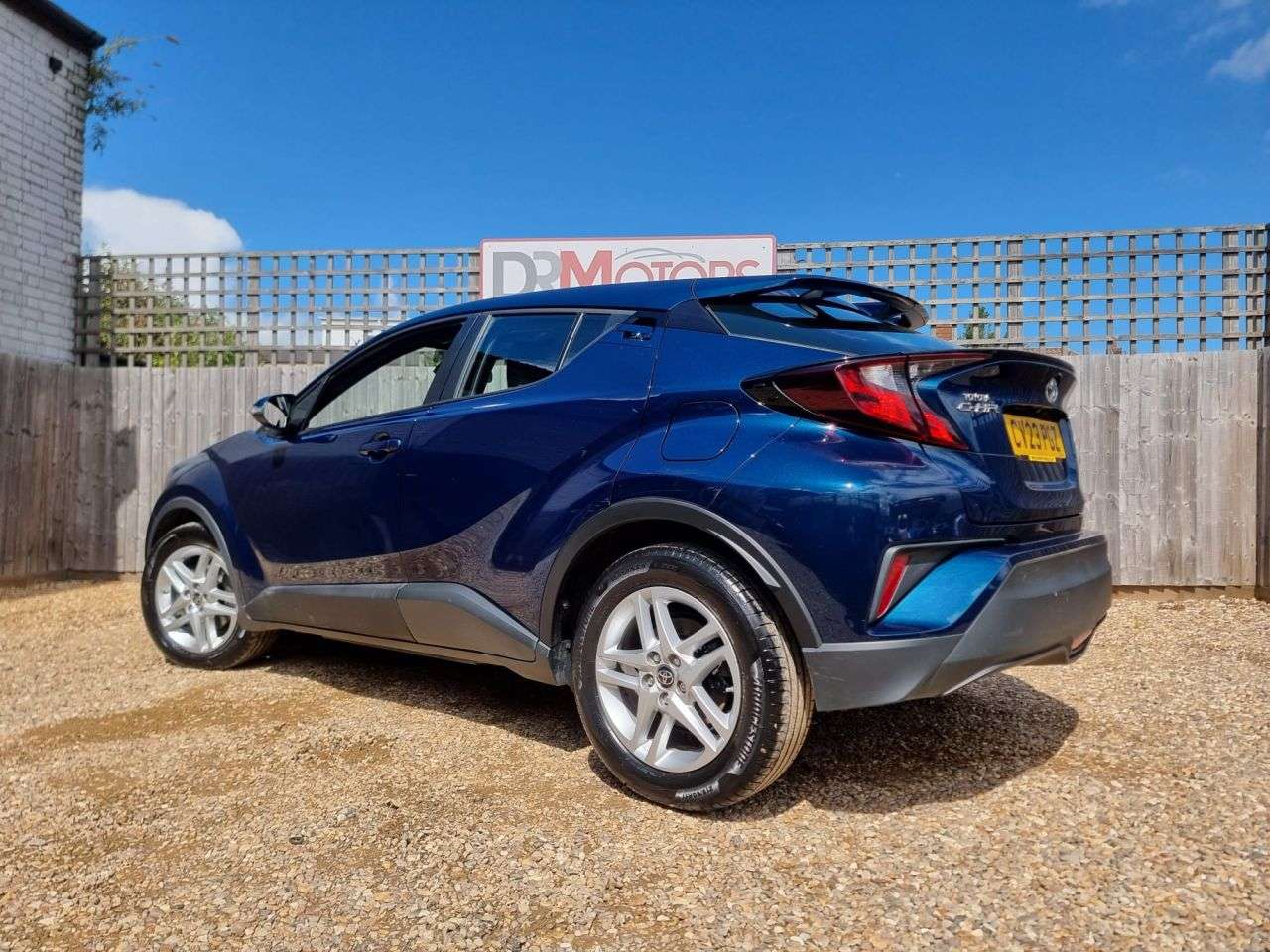 2023 TOYOTA C-HR 2023 TOYOTA C-HR