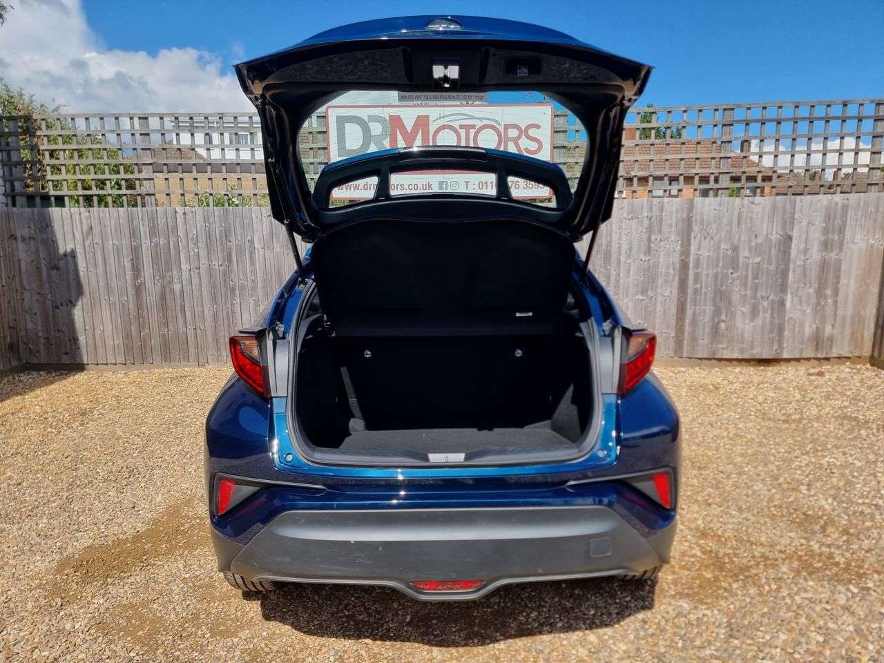 2023 TOYOTA C-HR 2023 TOYOTA C-HR