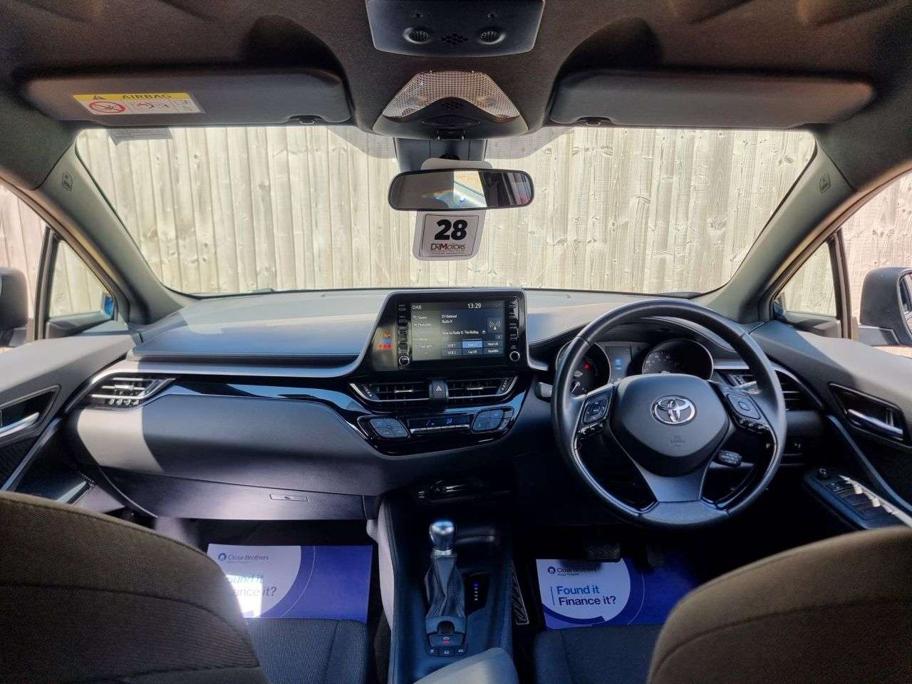 A 2023 TOYOTA C-HR 1.8 VVT-h GPF Icon SUV 5dr Petrol Hybrid CVT Euro 6 (s/s) (122 ps) R/CAMERA A 2023 TOYOTA C-HR 1.8 VVT-h GPF Icon SUV 5dr Petrol Hybrid CVT Euro 6 (s/s) (122 ps) R/CAMERA