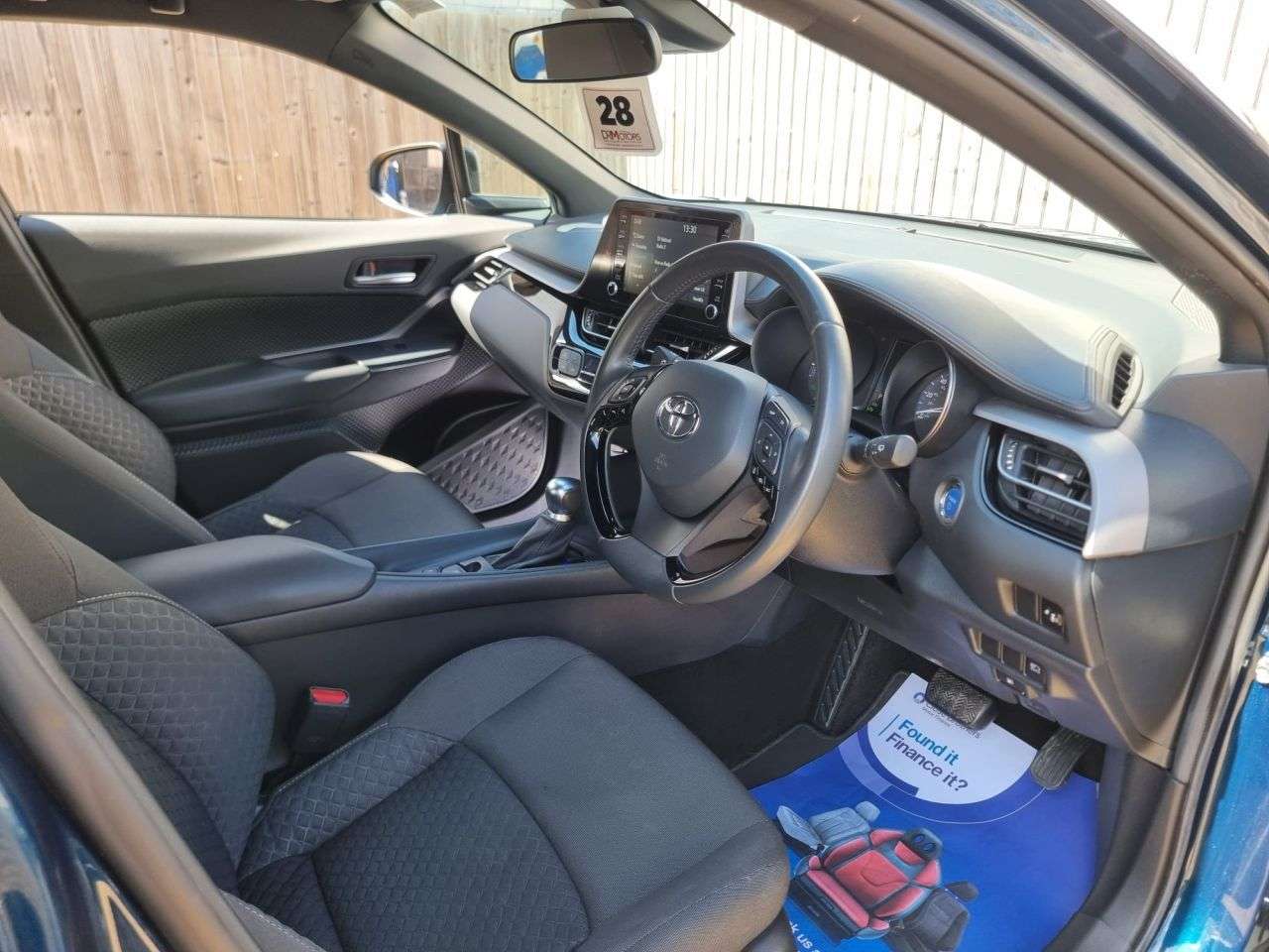 2023 TOYOTA C-HR 2023 TOYOTA C-HR
