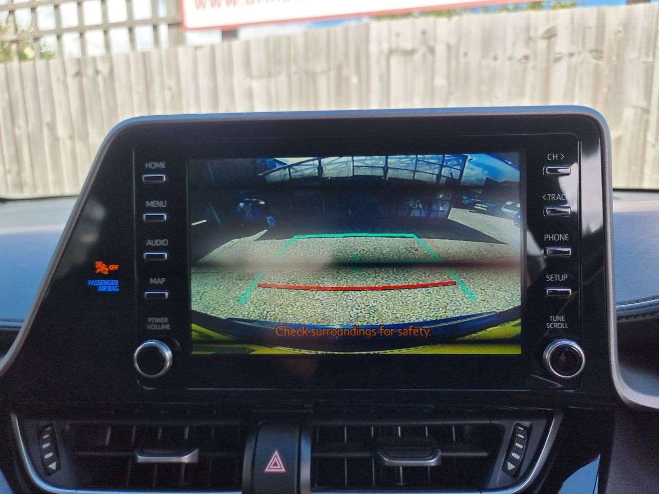A 2023 TOYOTA C-HR 1.8 VVT-h GPF Icon SUV 5dr Petrol Hybrid CVT Euro 6 (s/s) (122 ps) R/CAMERA A 2023 TOYOTA C-HR 1.8 VVT-h GPF Icon SUV 5dr Petrol Hybrid CVT Euro 6 (s/s) (122 ps) R/CAMERA