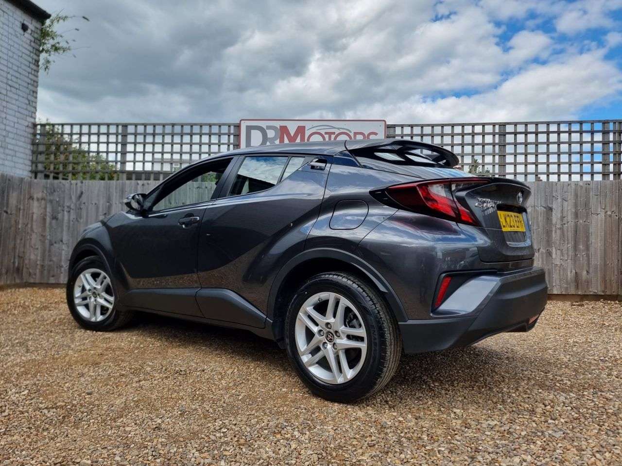 2023 TOYOTA C-HR 2023 TOYOTA C-HR