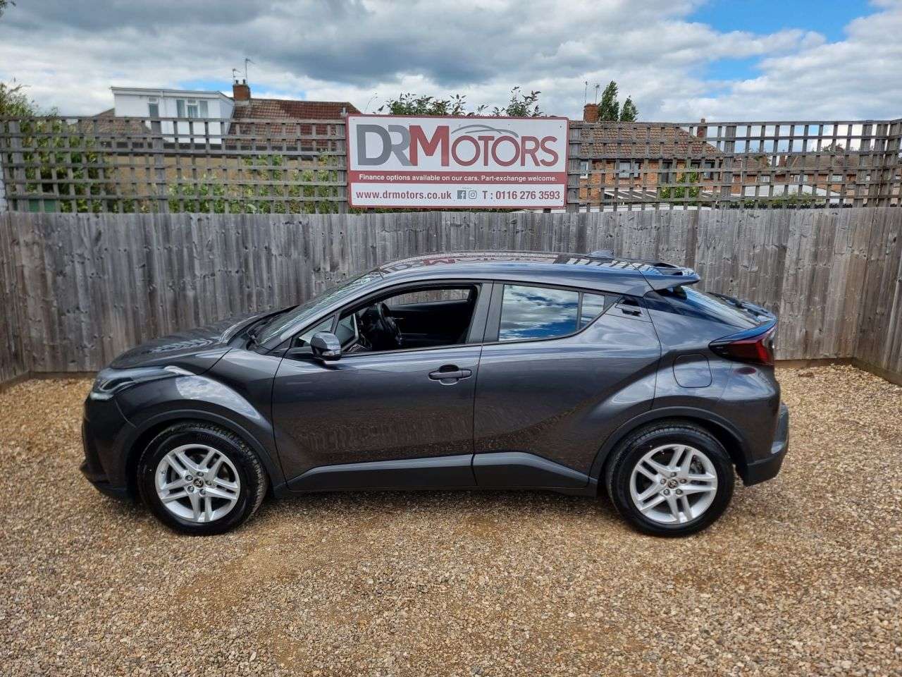 2023 TOYOTA C-HR 2023 TOYOTA C-HR