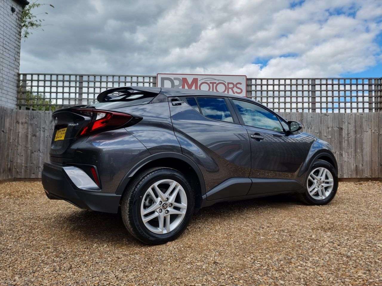 2023 TOYOTA C-HR 2023 TOYOTA C-HR