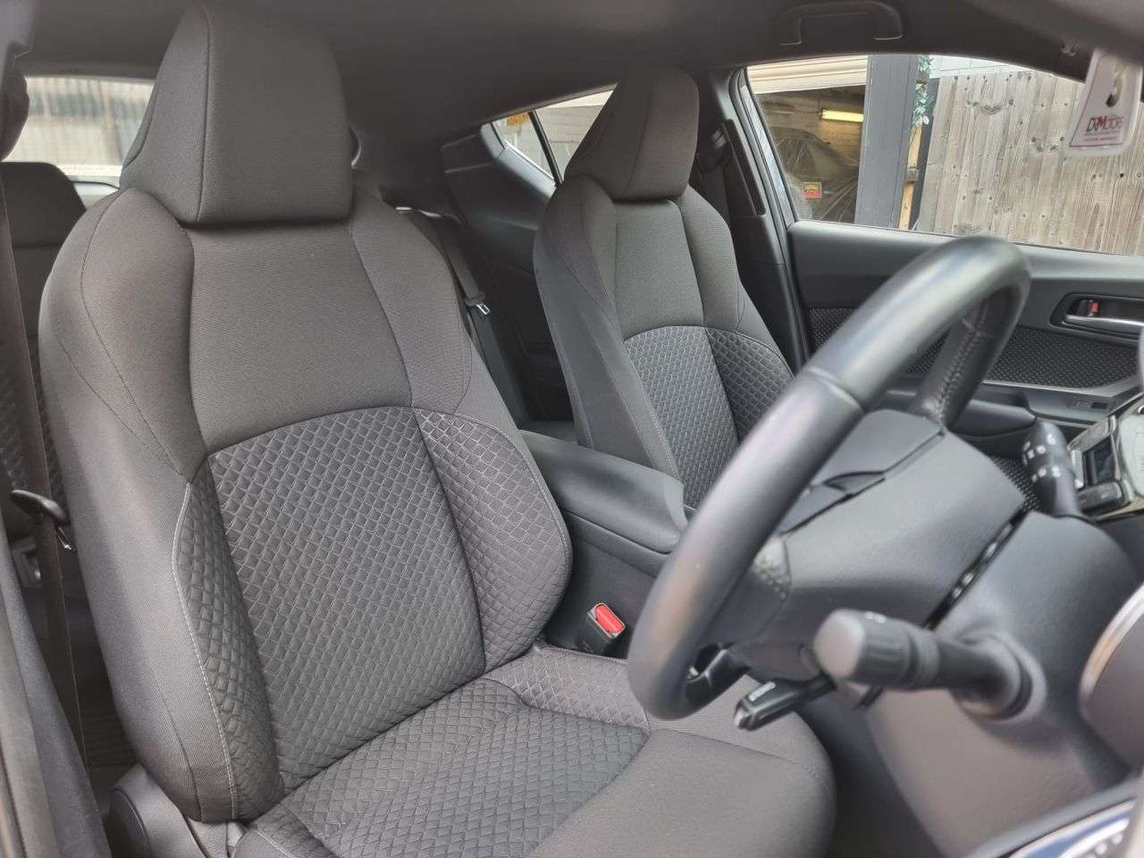 2023 TOYOTA C-HR 2023 TOYOTA C-HR
