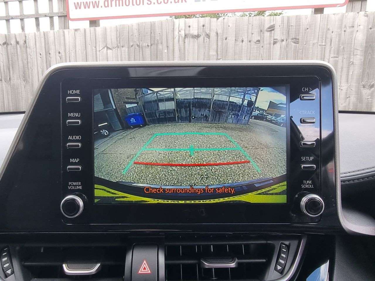 A 2023 TOYOTA C-HR 1.8 VVT-h GPF Icon SUV 5dr Petrol Hybrid CVT Euro 6 (s/s) (122 ps) R/CAMERA A 2023 TOYOTA C-HR 1.8 VVT-h GPF Icon SUV 5dr Petrol Hybrid CVT Euro 6 (s/s) (122 ps) R/CAMERA