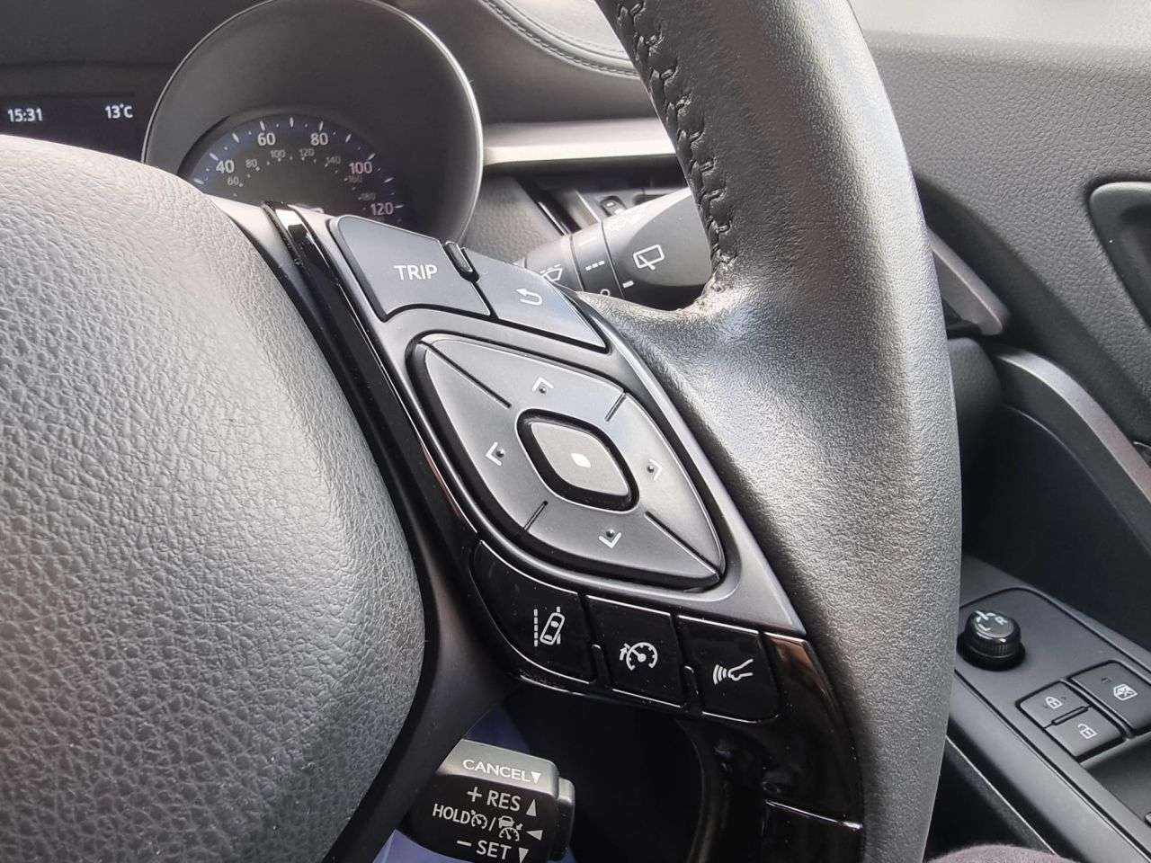 2023 TOYOTA C-HR 2023 TOYOTA C-HR
