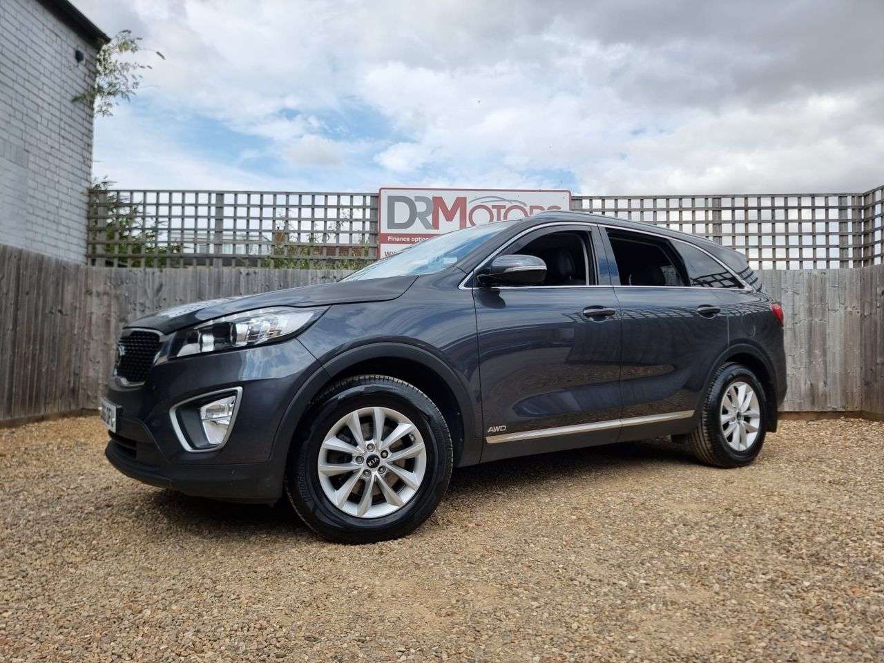 A 2016 KIA SORENTO 2.2 CRDi KX-1 SUV 5dr Diesel Manual AWD Euro 6 (s/s) (197 bhp) 7 SEATER + B A 2016 KIA SORENTO 2.2 CRDi KX-1 SUV 5dr Diesel Manual AWD Euro 6 (s/s) (197 bhp) 7 SEATER + B