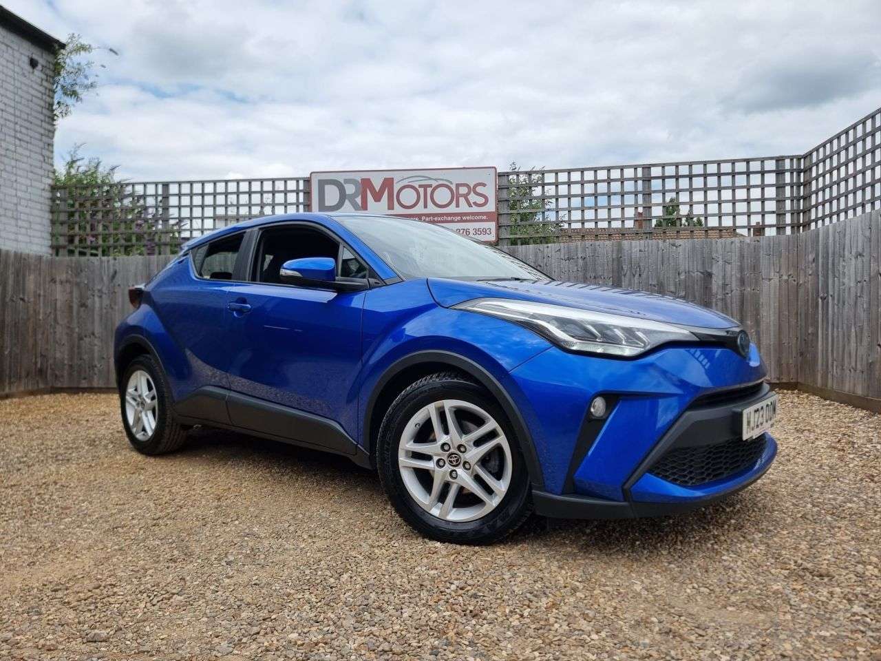 2023 TOYOTA C-HR 2023 TOYOTA C-HR