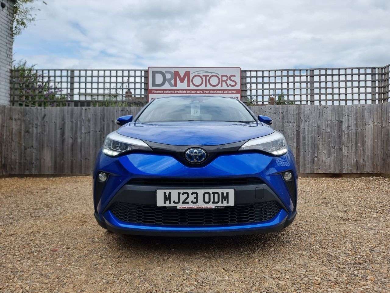 2023 TOYOTA C-HR 2023 TOYOTA C-HR