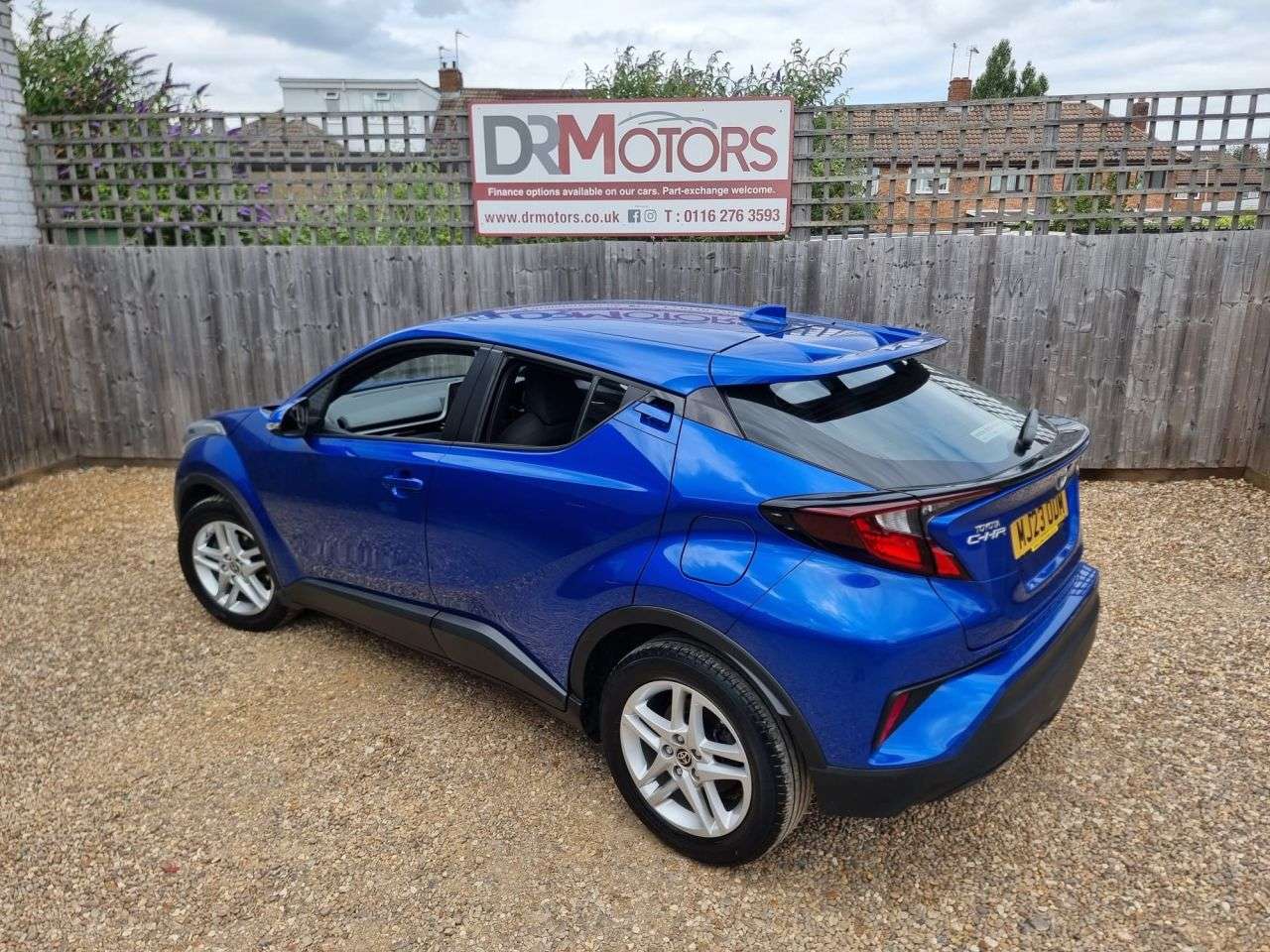 2023 TOYOTA C-HR 2023 TOYOTA C-HR