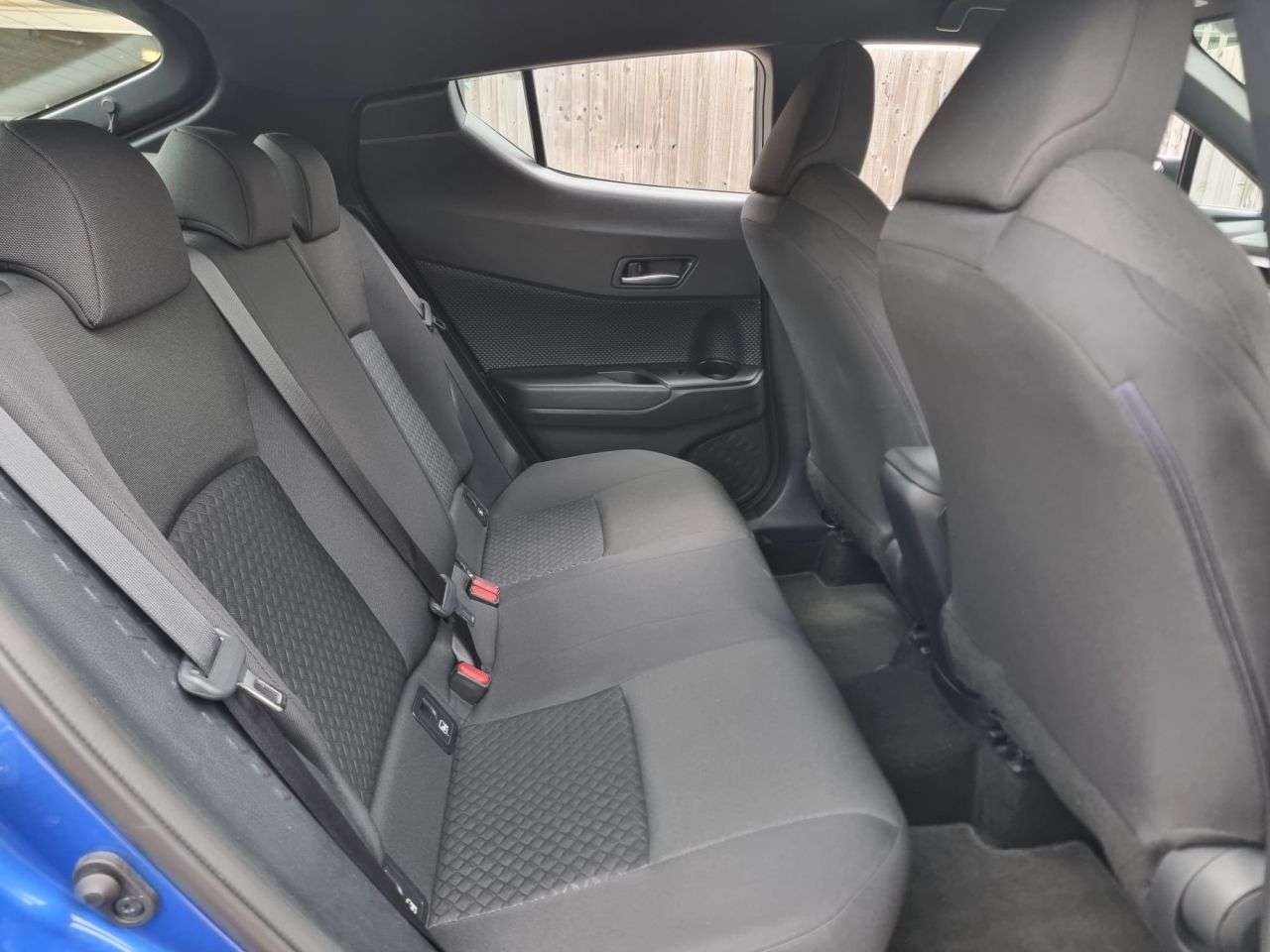 2023 TOYOTA C-HR 2023 TOYOTA C-HR